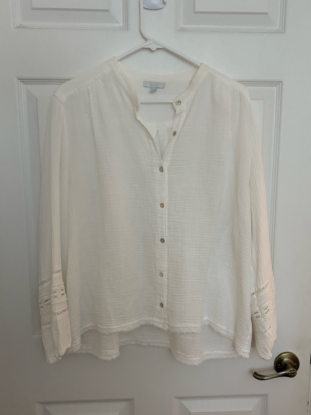 Lightweight Cream Button-Front Women's Blouse with Crochet Trim
